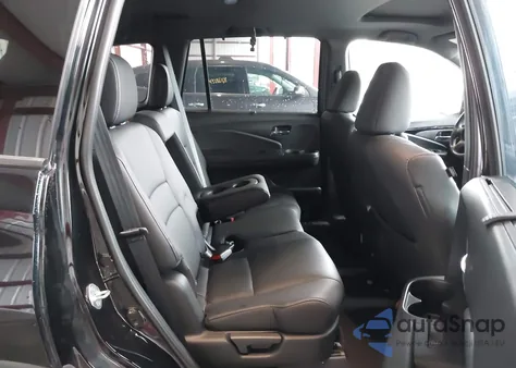 2021 Honda Passport Awd Elite z USA, uszkodzony, nr VIN 5FNYF8H00MB040493